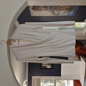 Banana Republic women's white long sleeve